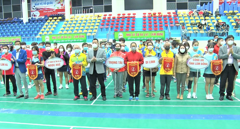 188 tay vợt tham gia Giải Cầu lông các CLB Lâm Đồng năm 2022