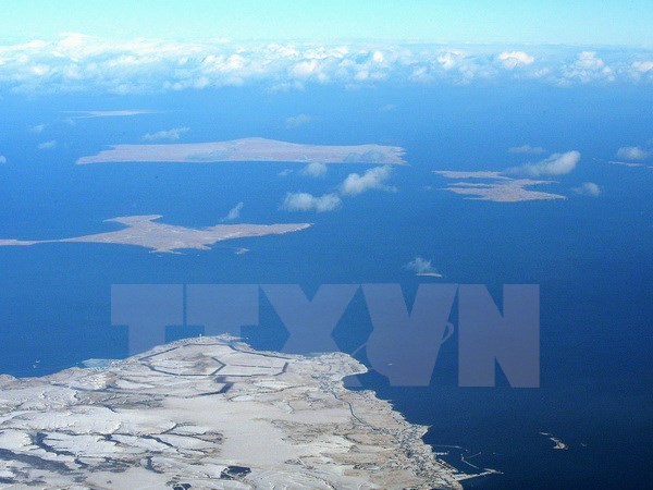 Một trong bốn hòn đảo thuộc quần đảo Nam Kuril do Nga kiểm soát và được gọi là Vùng lãnh thổ phương Bắc theo cách gọi của Nhật Bản. 