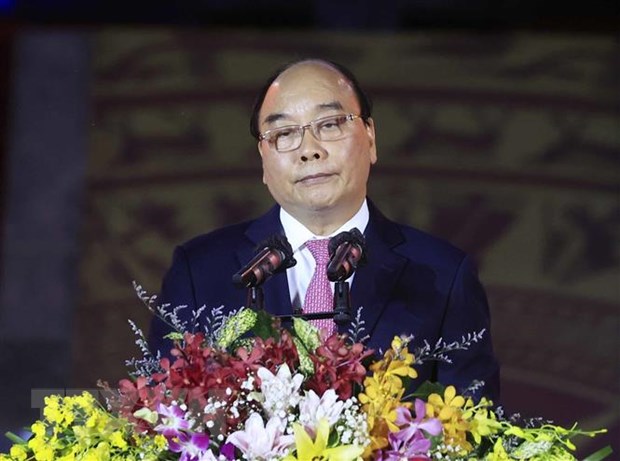 Chủ tịch nước Nguyễn Xuân Phúc phát biểu tại lễ khánh thành Đền thờ Vua Hùng tại Cần Thơ