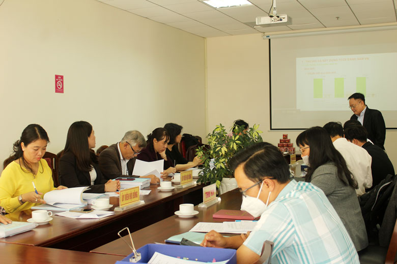 Nghiệm thu nhiệm vụ khoa học "Nghiên cứu quy trình sản xuất sản phẩm cao lỏng và trà hòa tan từ cây đẳng sâm Việt Nam trồng tại tỉnh Lâm Đồng"