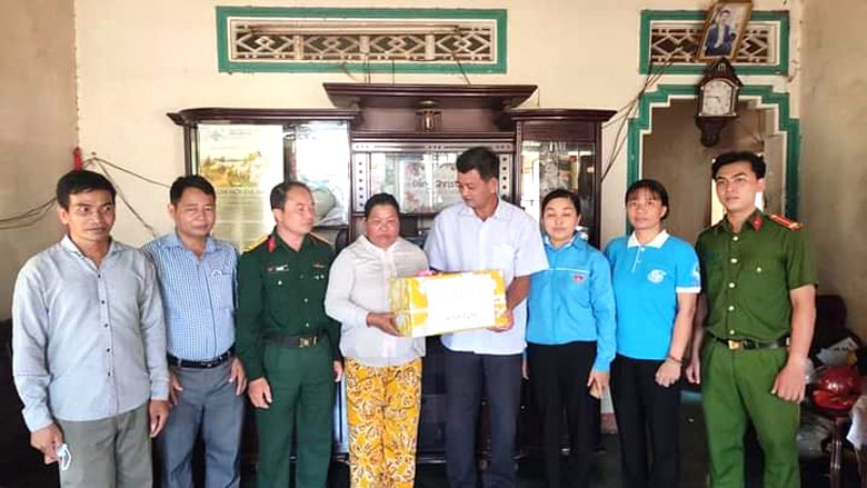 Đạ Huoai: Ra quân làm công tác dân vận tại xã Phước Lộc