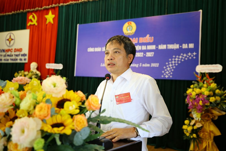 Ông Lê Văn Quang - Chủ tịch Hội đồng quản trị Công ty phát biểu tại Đại hội