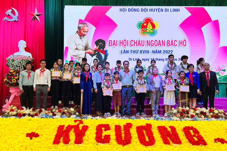 Đại hội cháu ngoan Bác Hồ huyện Di Linh