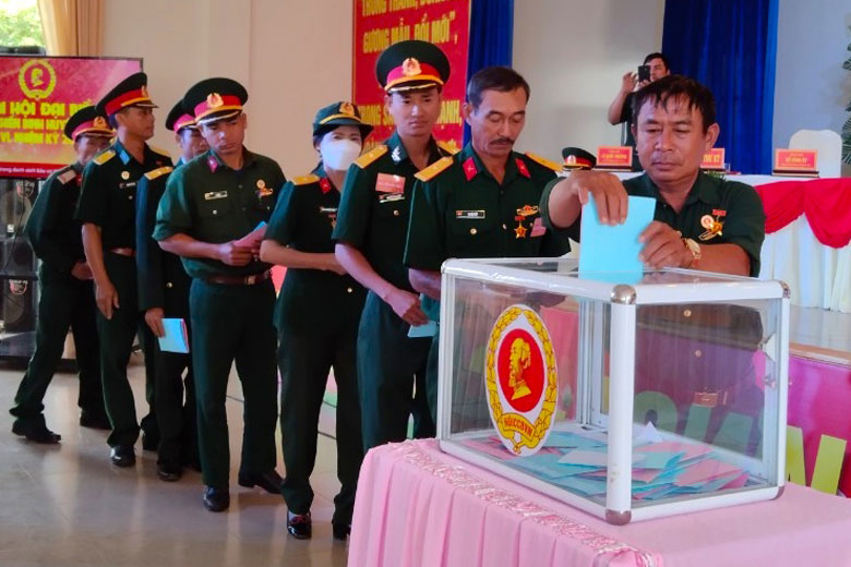Đại hội bỏ phiếu bầu Ban Chấp hành Hội CCB huyện Bảo Lâm khóa VI