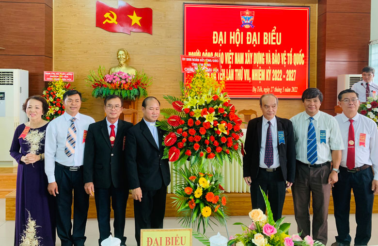 Đạ Tẻh đại hội đại biểu người công giáo Việt Nam xây dựng và bảo vệ Tổ quốc lần thứ VII
