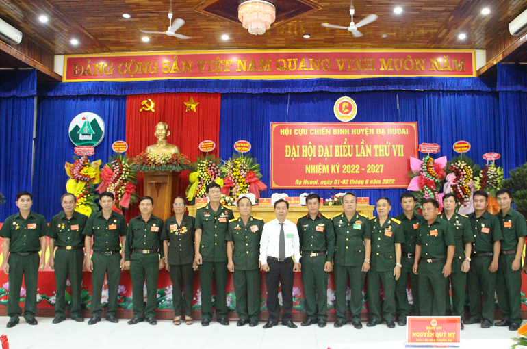 Ban Chấp hành Hội CCB huyện Đạ Huoai khóa VII ra mắt Đại hội