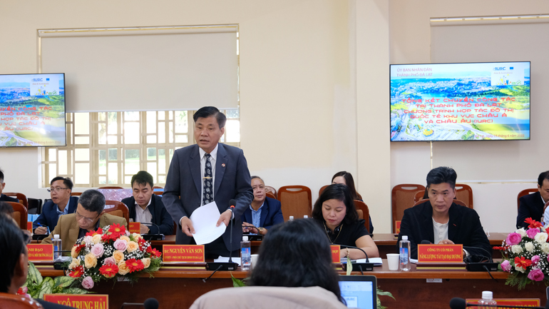 Ông Nguyễn Văn Sơn – Phó Chủ tịch UBND TP Đà Lạt phát biểu 