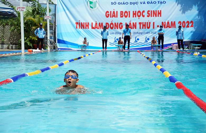 Giải bơi học sinh Lâm Đồng lần I năm 2022