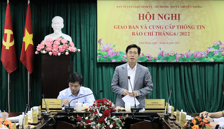 Phó Trưởng ban Thường trực Ban Tuyên giáo Tỉnh ủy Lâm Đồng Trần Trung Hiếu kết luận hội nghị