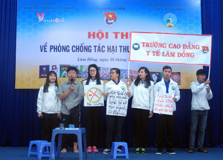 Sinh viên Trường Cao đẳng Y tế Lâm Đồng tham gia Hội thi tuyên truyền Phòng, chống tác hại của thuốc lá