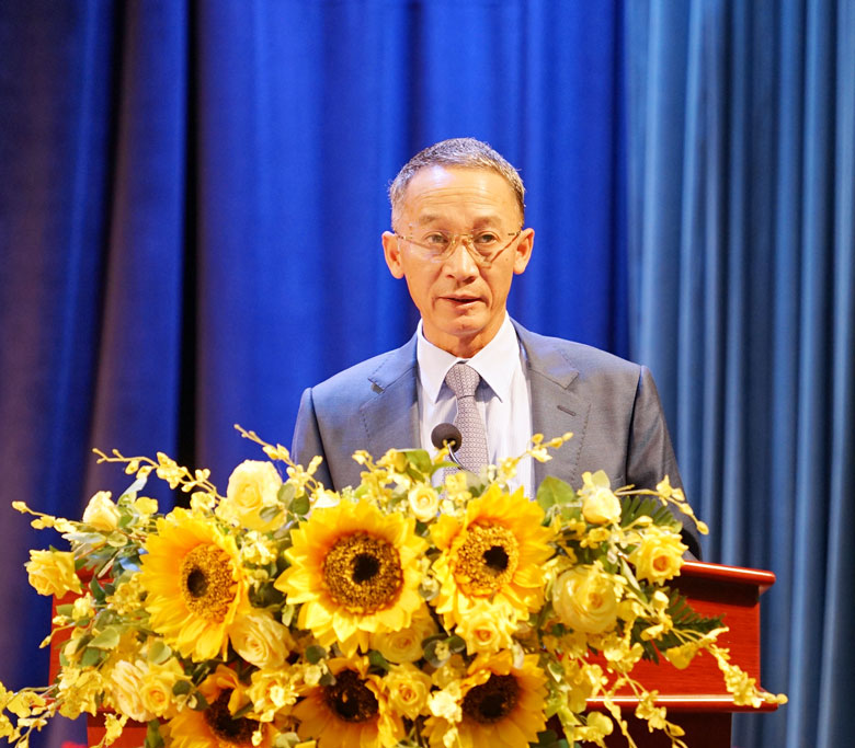 Chủ tịch UBND tỉnh Lâm Đồng Trần Văn Hiệp phát biểu tại buổi lễ