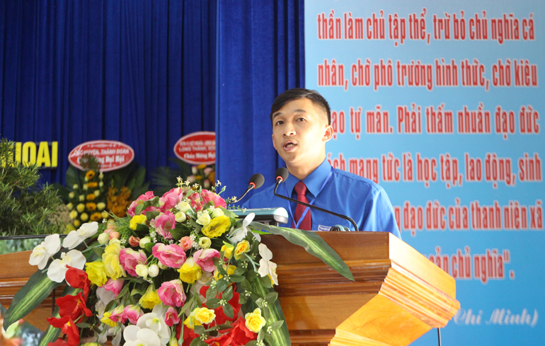 Anh Trần Đức Trung – Phó Bí thư Thường trực Tỉnh Đoàn Lâm Đồng phát biểu tại Đại hội