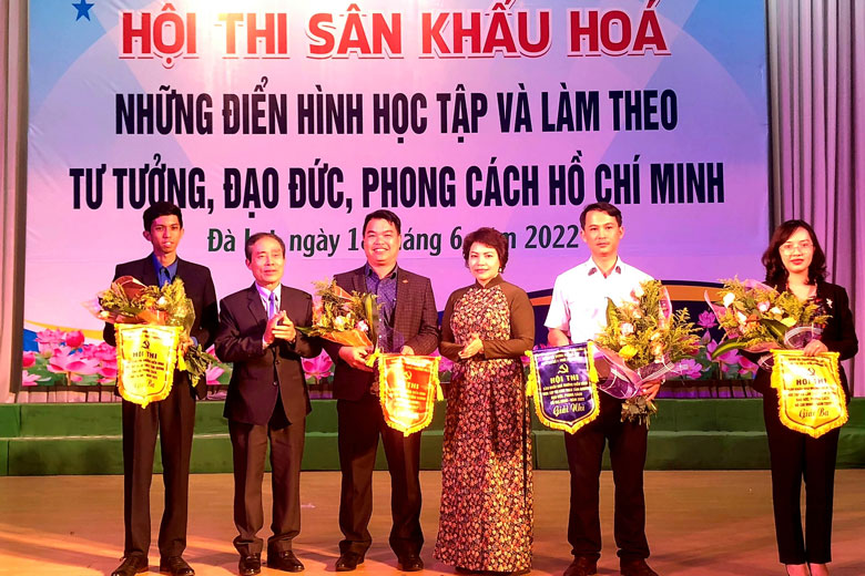Đà Lạt: Hội thi sân khấu hóa điển hình học tập và làm theo tư tưởng, đạo đức, phong cách Hồ Chí Minh