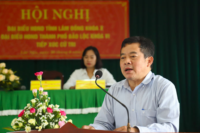Ông Nguyễn Văn Phương - Ủy viên Thường trực Trưởng Ban Kinh tế Ngân sách HĐND tỉnh Lâm Đồng khóa X tiếp thu, giải trình ý kiến của cử tri