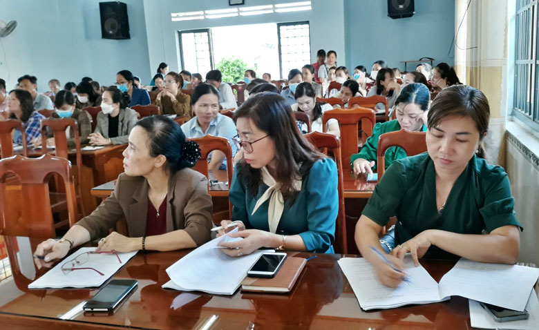 Cát Tiên: Bồi dưỡng nghiệp vụ công tác văn thư, lưu trữ cho 80 công chức, viên chức