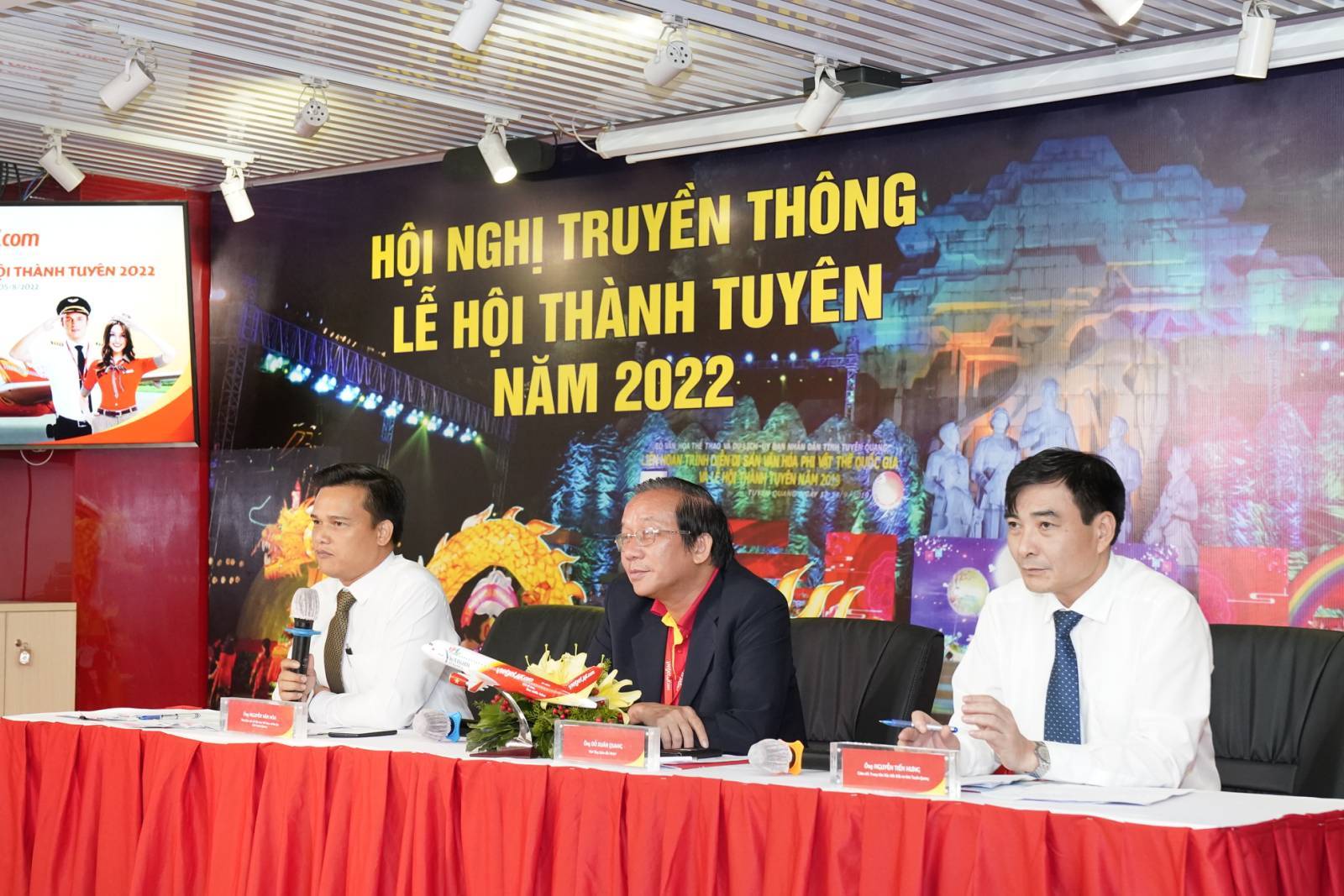 Hội nghị giới thiệu chuỗi hoạt động Lễ hội Thành Tuyên 2022 với nhiều chương trình lễ hội độc đáo, hấp dẫn