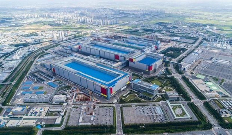 Nhà máy sản xuất chip của Samsung