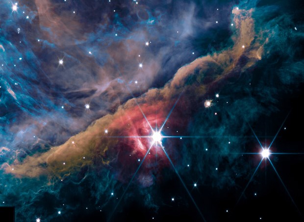 Hình ảnh Tinh vân Orion do kính viễn vọng James Webb chụp được