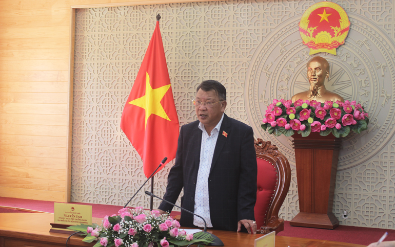 Ông Nguyễn Tạo – Phó Trưởng Đoàn ĐBQH khóa XV tỉnh Lâm Đồng chủ trì hội thảo