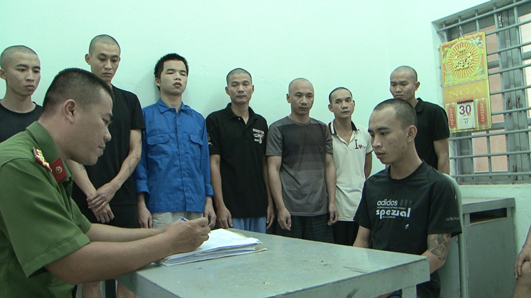 Khởi tố, bắt tạm giam 10 thanh niên gây ra vụ hỗn chiến ở huyện Di Linh