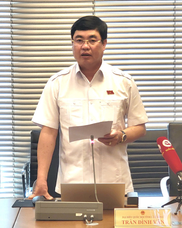 ĐBQH Trần Đình Văn - Phó Bí thư Thường trực Tỉnh ủy tham gia góp ý Luật phòng, chống rửa tiền (sửa đổi)
