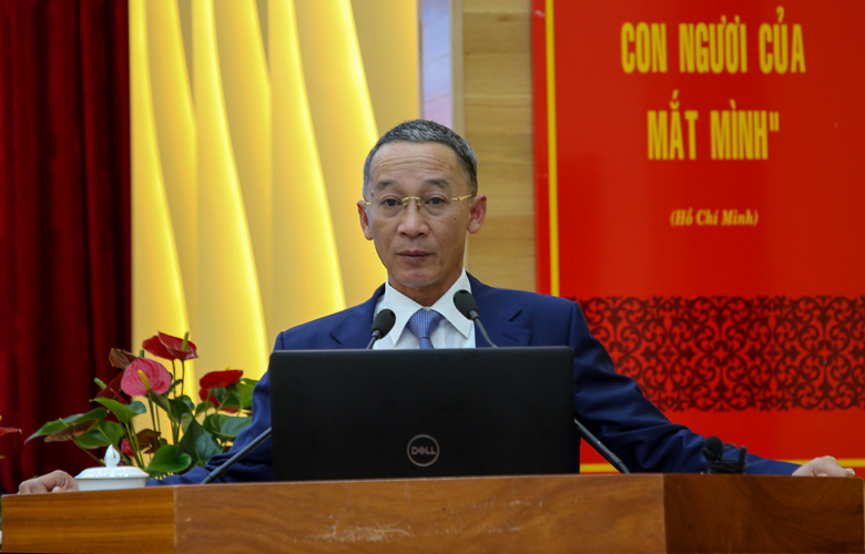 Chủ tịch UBND tỉnh Lâm Đồng Trần Văn Hiệp phát biểu chỉ đạo tại Hội nghị