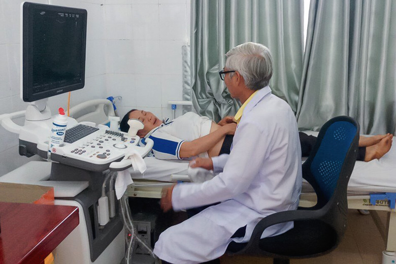 Khám, chữa bệnh tại Phòng khám Sản phụ khoa Tân Hà