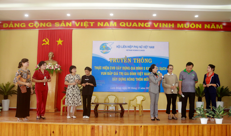 Tiểu phẩm tuyên truyền về vun đắp giá trị gia đình Việt Nam của Hội LHPN thị trấn Liên Nghĩa