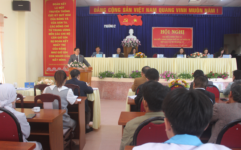 Bí thư Tỉnh ủy, Chủ tịch HĐND tỉnh Trần Đức Quận tiếp xúc cử tri phường 12, thành phố Đà Lạt