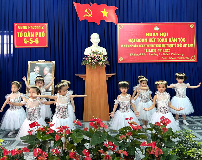 Sôi nổi Ngày hội Đại đoàn kết toàn dân tộc tại Đà Lạt