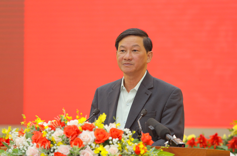 Bí thư Tỉnh uỷ Lâm Đồng Trần Đức Quận phát biểu tiếp thu ý kiến chỉ đạo của Thủ tướng Chính phủ và các bộ ngành