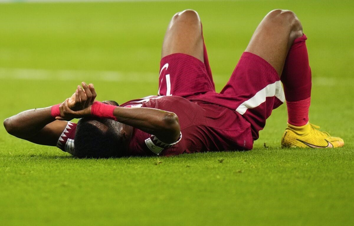 Chủ nhà Qatar nắm chắc suất bị loại khỏi World Cup 2022