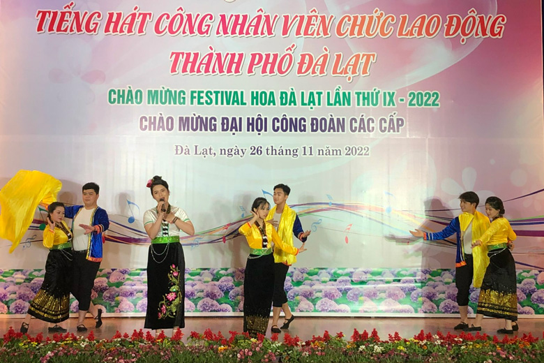 Liên hoan "Tiếng hát công nhân viên chức lao động" thành phố Đà Lạt