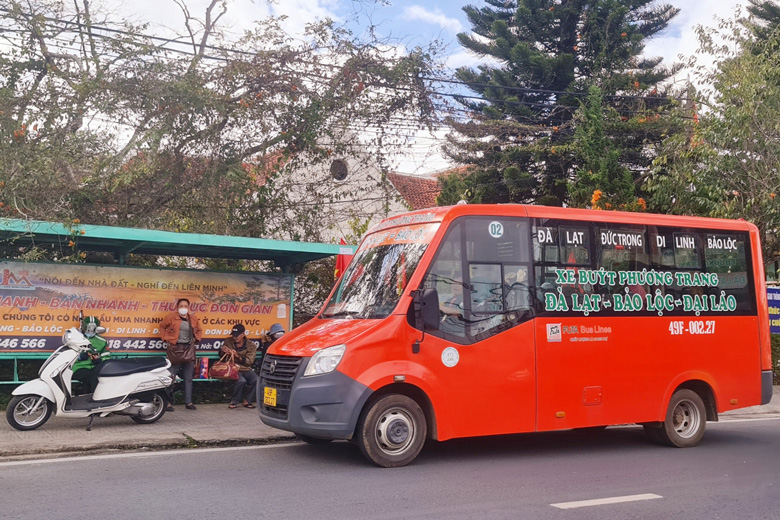 Những chiếc xe buýt mới của Phương Trang xuất hiện trên đường phố ngày càng đón nhận được nhiều sự tin tưởng của người dân