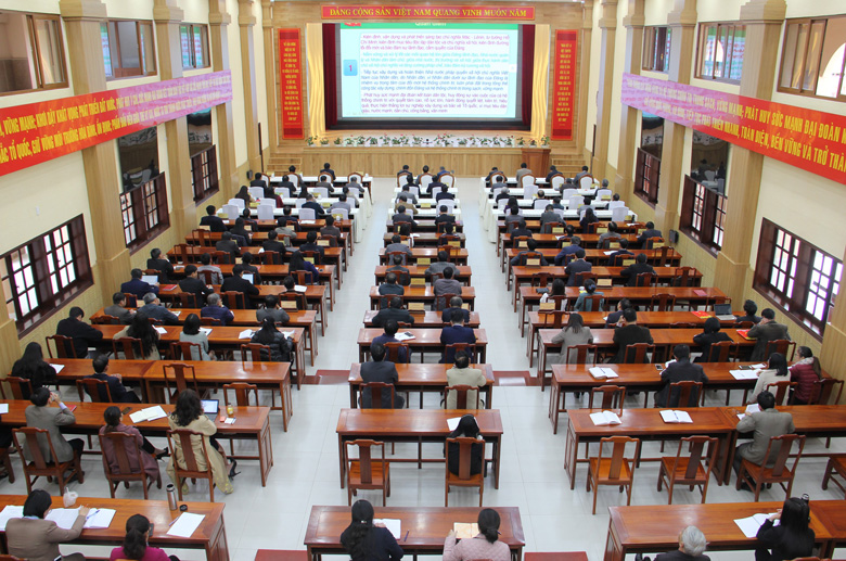 Toàn cảnh Hội nghị tại điểm cầu Hội trường Tỉnh ủy Lâm Đồng