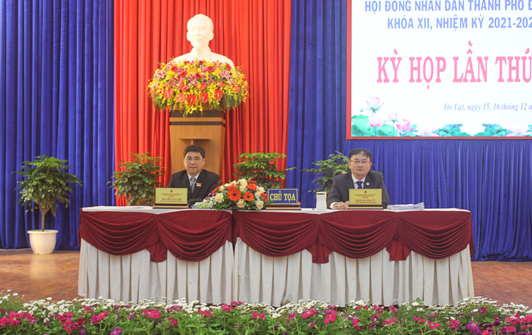 Đồng chí Đặng Quang Tú được bầu làm Chủ tịch HĐND thành phố Đà Lạt khóa XII