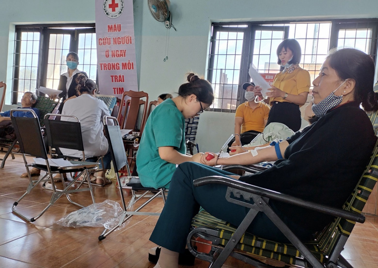 Ngày hội Hiến máu tình nguyện đợt 4 tại Lâm Hà đã huy động 343 đơn vị máu