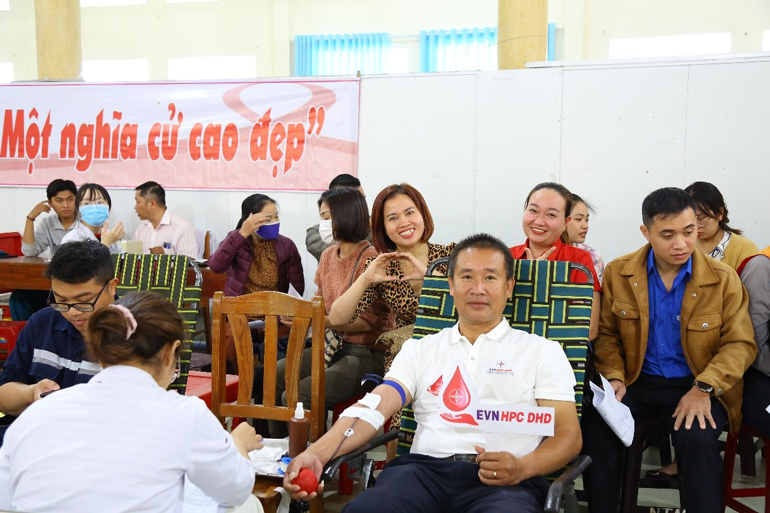 Anh Nguyễn Trọng Hưng đã 13 lần hiến máu tình nguyện