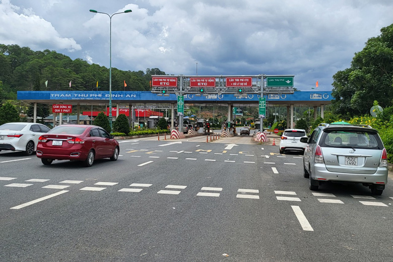 Đẩy nhanh tiến độ triển khai dự án cao tốc Tân Phú - Bảo Lộc và Bảo Lộc - Liên Khương