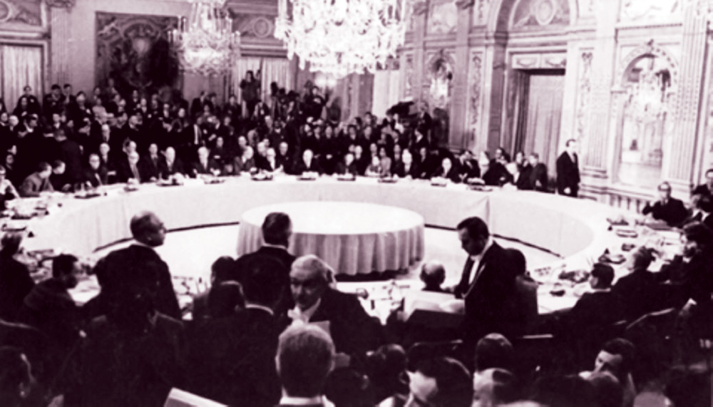 50 năm Hiệp ðịnh Paris về Việt Nam:
Thắng lợi của sức mạnh tổng hợp