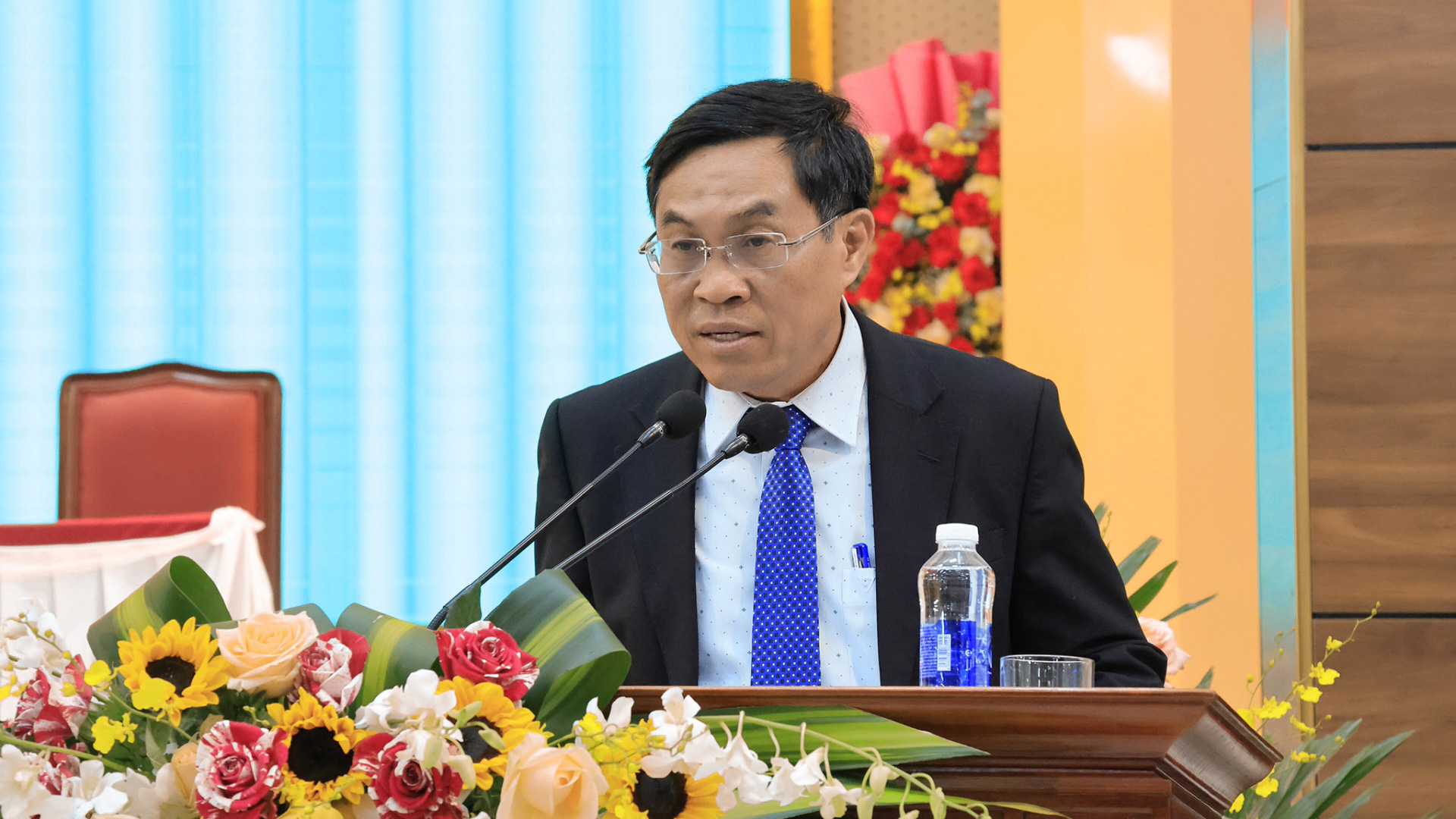 Đồng chí Võ Ngọc Hiệp - Phó Chủ tịch UBND tỉnh phát chỉ đạo