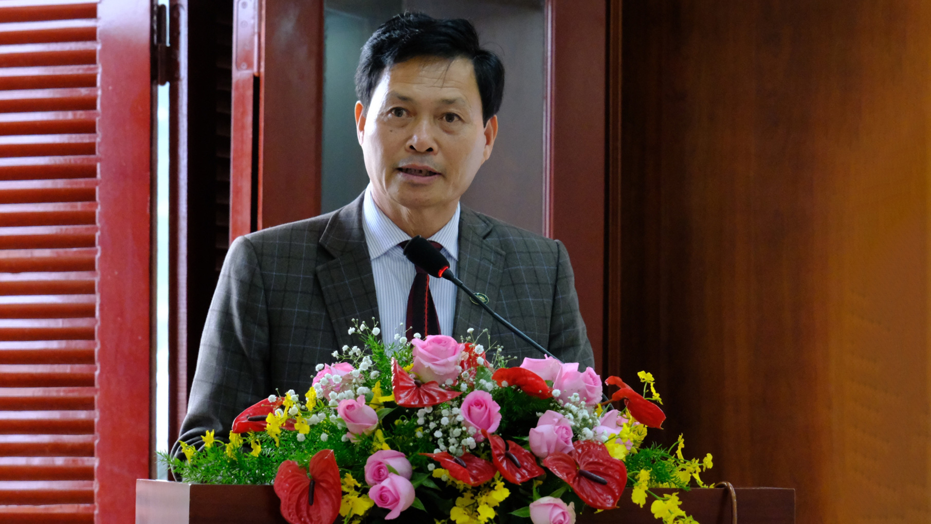 Đồng chí Hoàng Xuân Hường - Bí thư Đảng ủy Khối Doanh nghiệp phát biểu khai mạc hội nghị