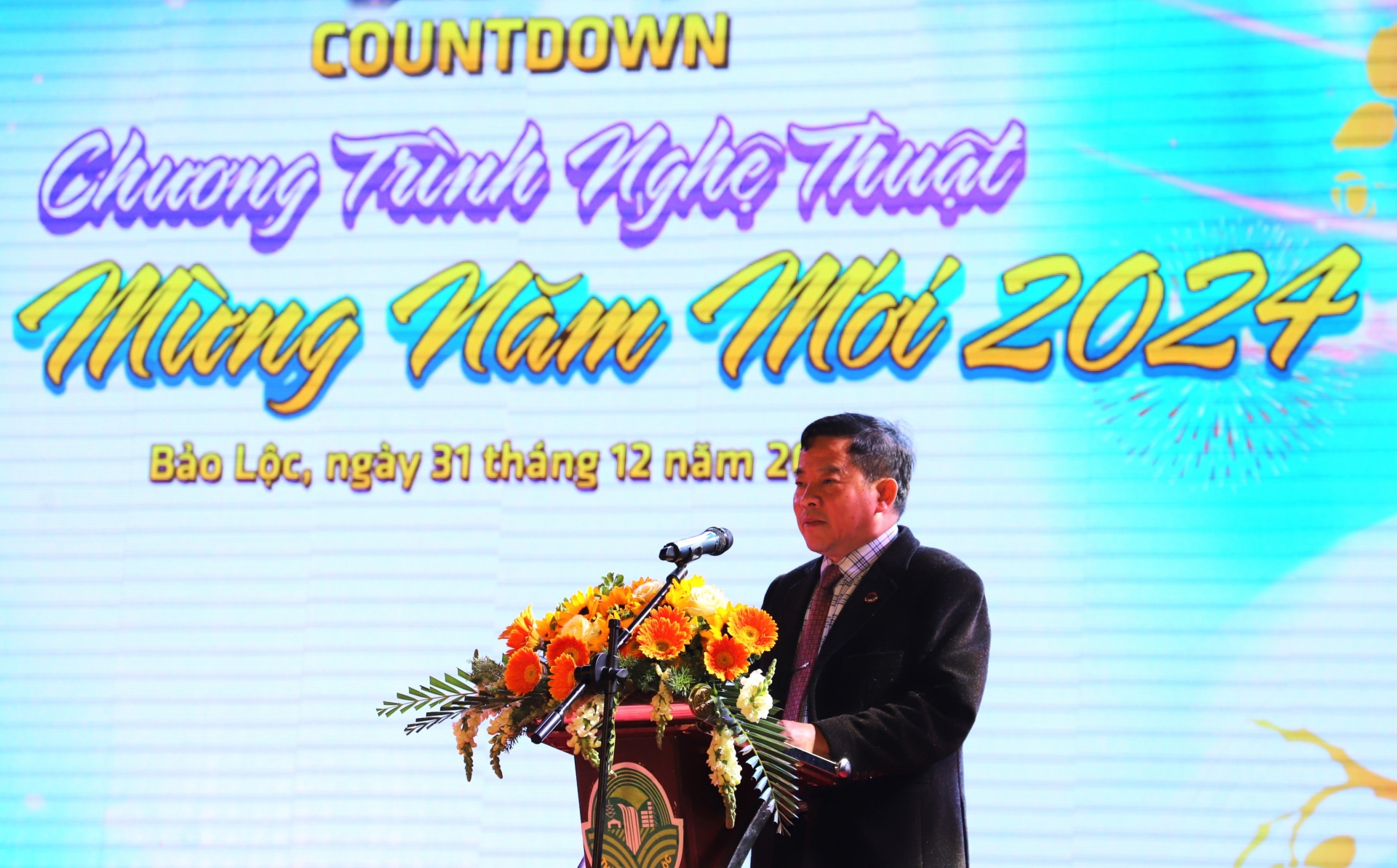 Chủ tịch UBND TP Bảo Lộc Nguyễn Văn Phương phát biểu chức mừng năm 2024 tại chương trình