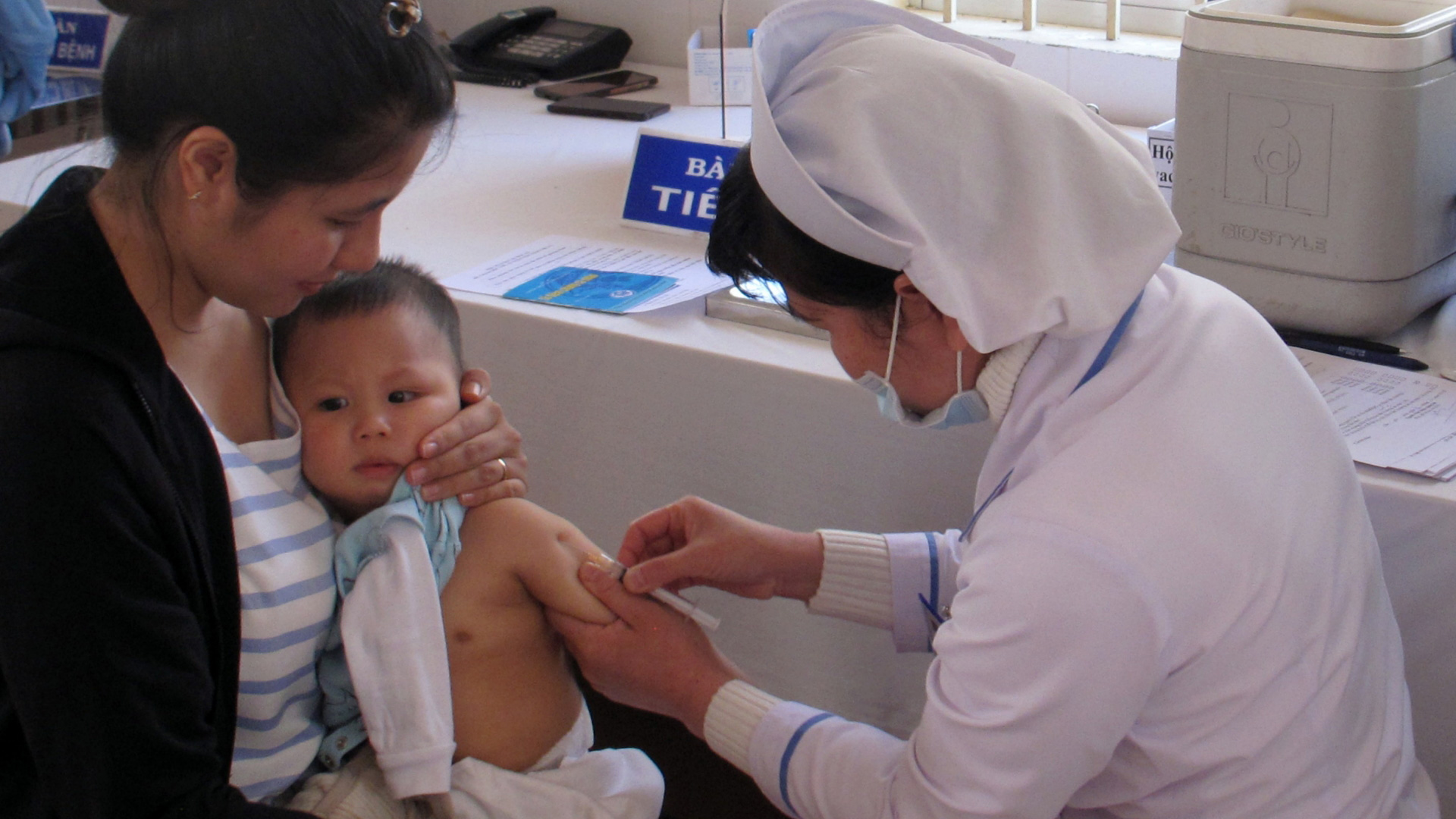 Bảo đảm kinh phí mua sắm vắc xin cho Chương trình tiêm chủng mở rộng