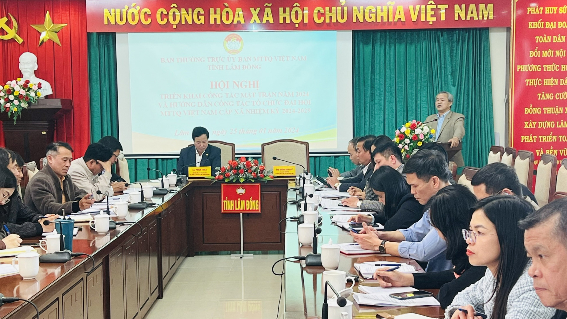 Triển khai công tác Mặt trận năm 2024 và công tác tổ chức Đại hội Mặt trận Tổ quốc cấp xã nhiệm kỳ 2024 – 2029