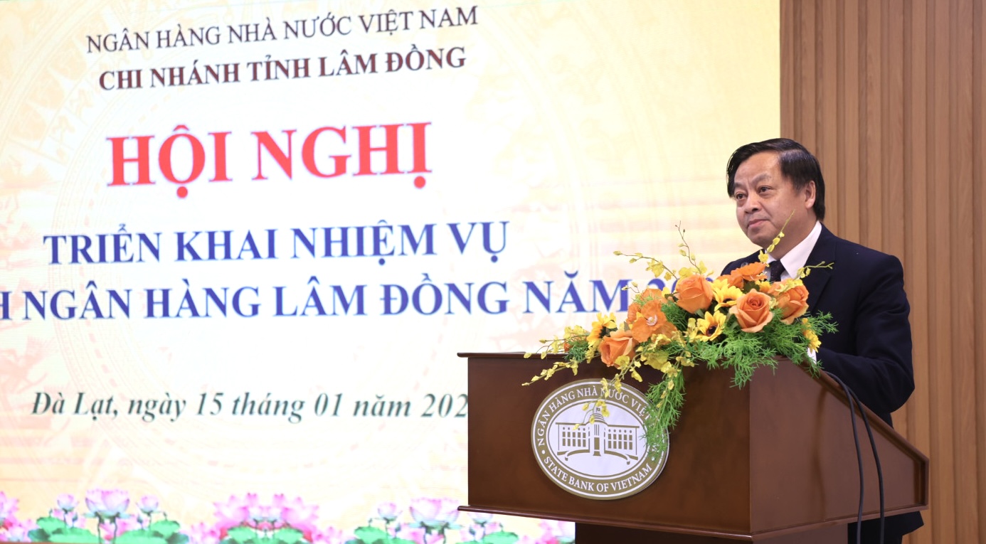 Ông Võ Văn Thanh - Giảm đốc NHNN Chi nhánh tỉnh Lâm Đồng phát biểu bế mạc Hội nghị