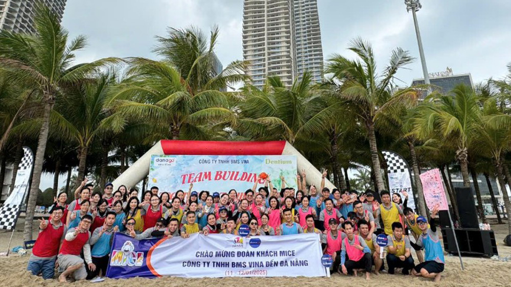 DANAGO còn là công ty sự kiện chuyên tổ chức team-building, hội nghị, hội thảo...