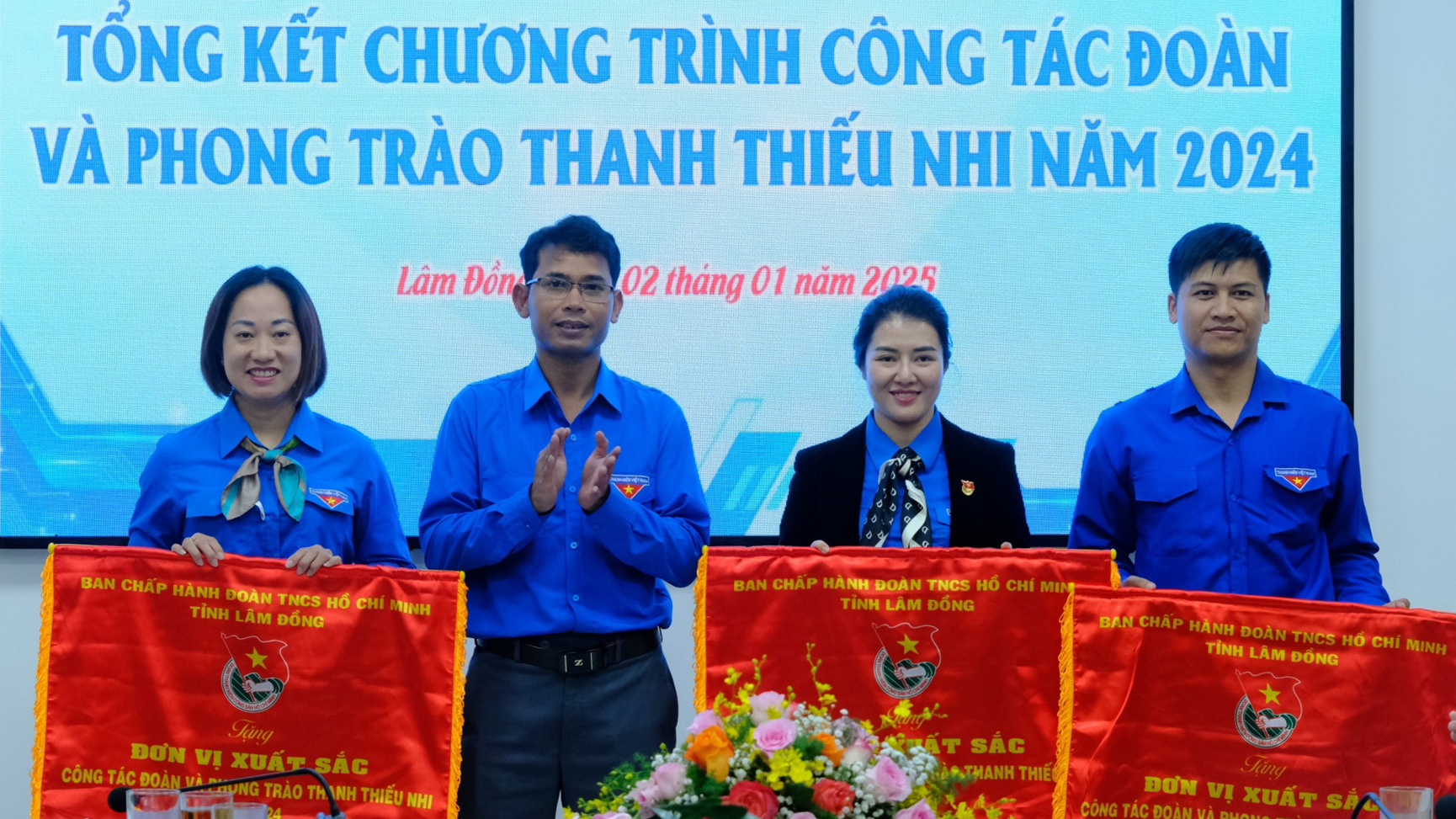 Công tác Đoàn và phong trào thanh thiếu nhi đạt và vượt 12/12 chỉ tiêu đề ra