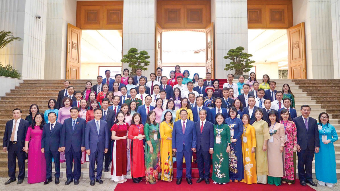 Cô Thái Thương Hiền là 1 trong 20 nhà giáo đại diện khối GDNN trên toàn quốc, cũng là 1 trong 60 nhà giáo tiêu biểu tham dự buổi gặp mặt
Thủ tướng Chính phủ Phạm Minh Chính nhân Ngày Nhà giáo Việt Nam 20/11