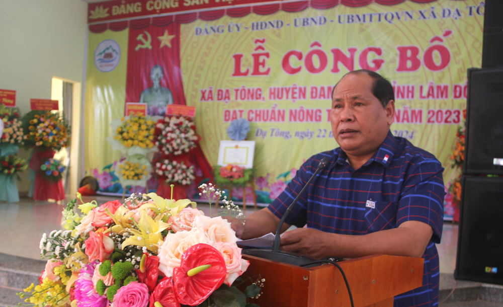 Đồng chí Liêng Hót Ha Hai – Phó Chủ tịch UBND huyện Đam Rông phát biểu tại buổi lễ